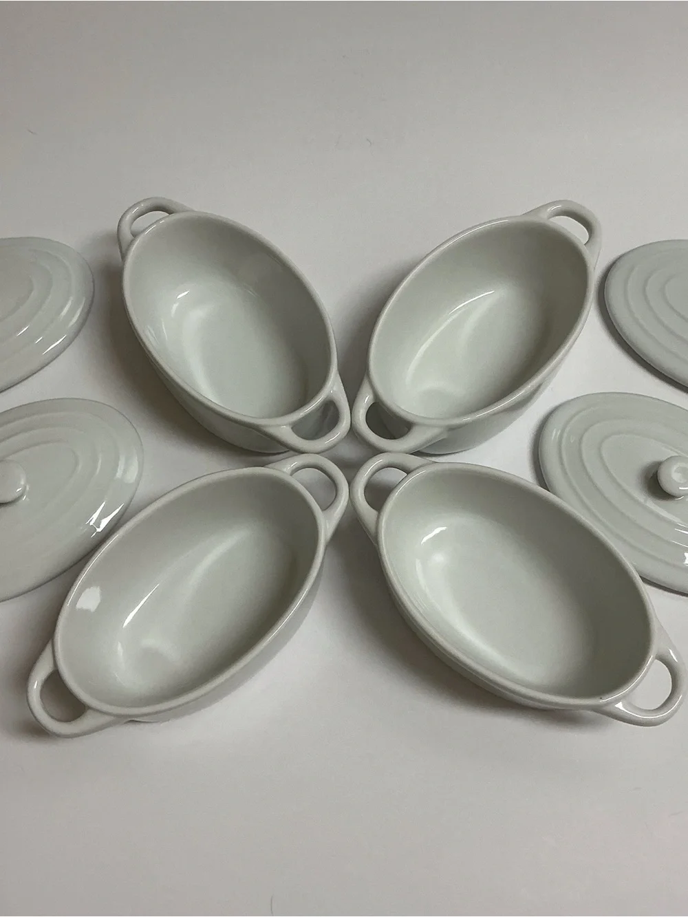 Pier 1 White Baking Dish SET OF 4 Lids 7.5 oz Minicocotte Souffle Ramekin Bakers